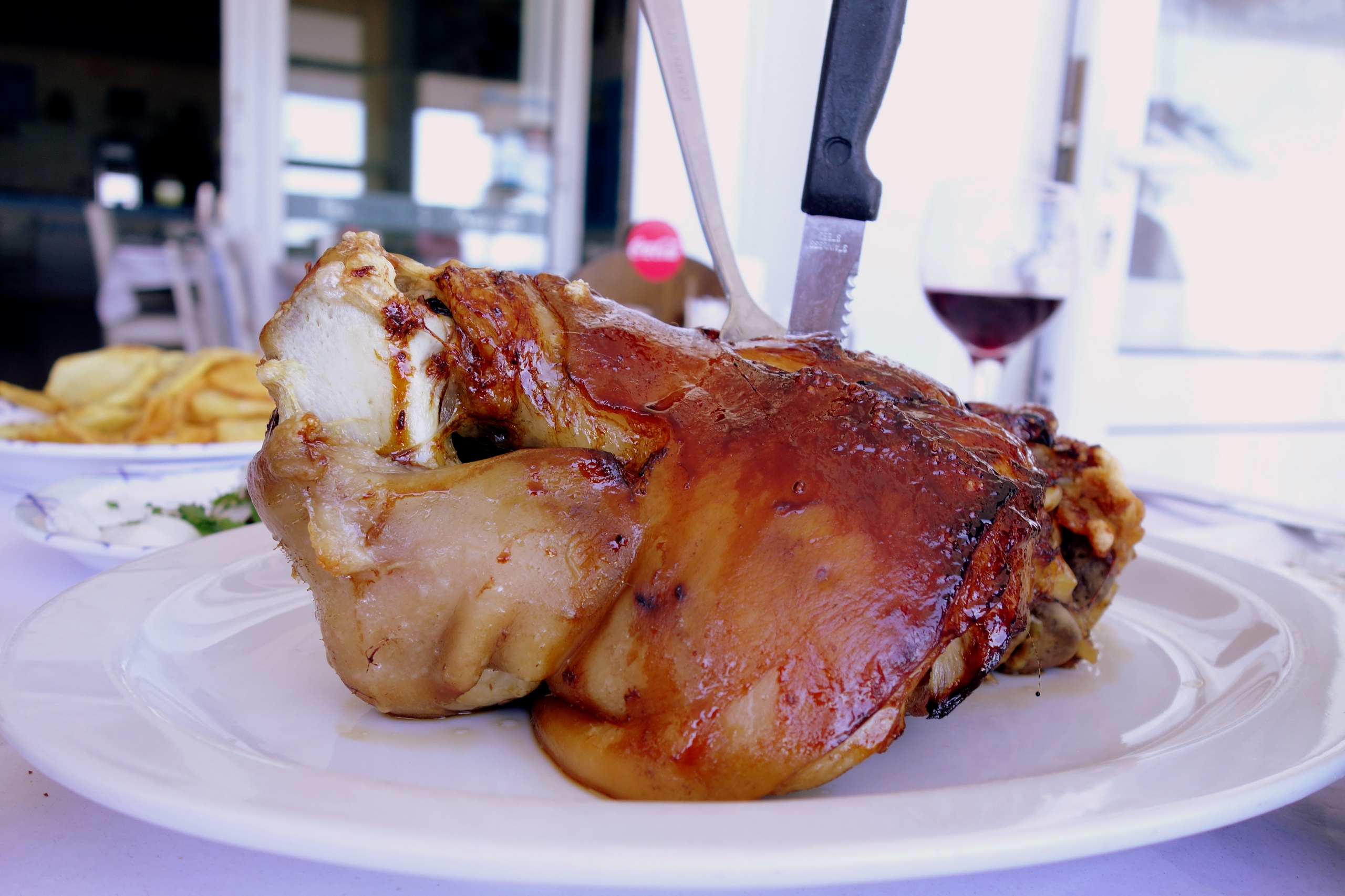 Golonka - jedno z dań w mięsnym meze - Kuchnia cypryjska